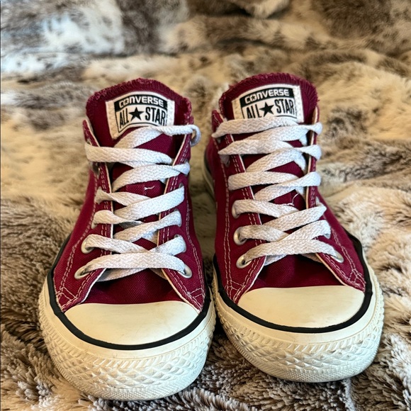 Converse All Star Burgundy Sneakers - Picture 1 of 7